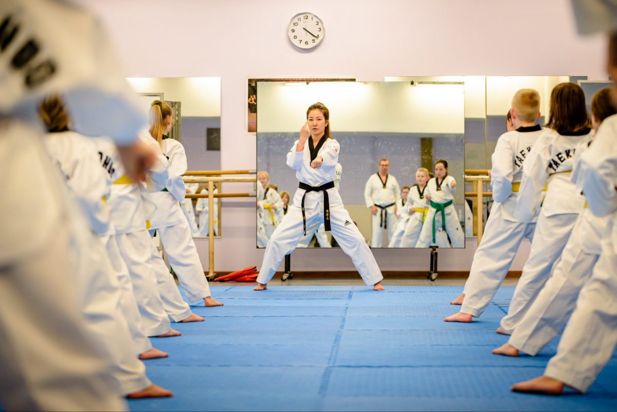 ▲현지 어린이 대상 태권도 특별 워크숍 (주벨기에유럽연합 한국문화원)