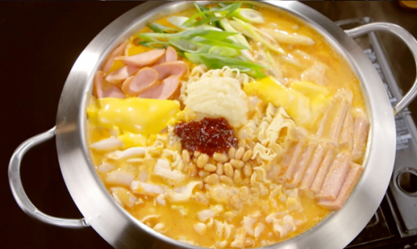 ▲'편스토랑' 류수영 부대찌개(사진제공=KBS 2TV)