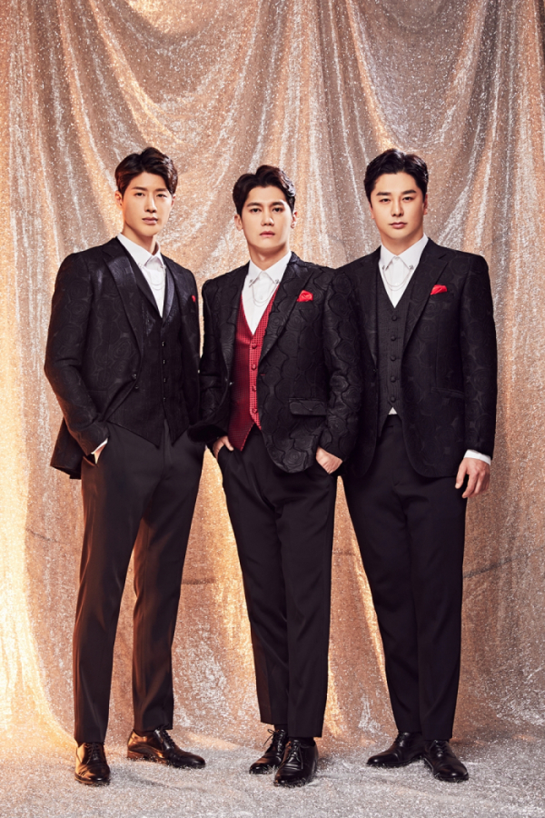 ▲더블레스(사진제공=KDH엔터테인먼트)