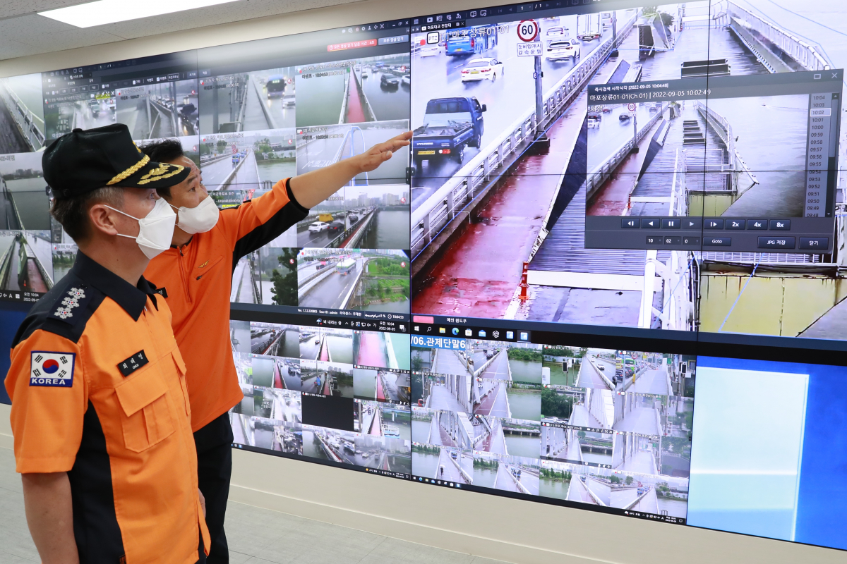 ▲한강 뚝섬수난구조대 현장확인 점검 (사진제공=서울시)