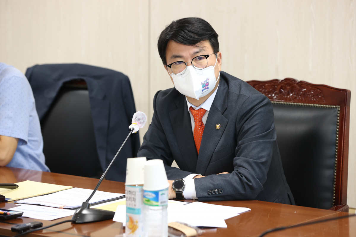 ▲조주현 중소벤처기업부 차관이 7일 서울 중구 동반성장위원회에서 열린 제28차 손실보상 심의위원회에서 모두발언을 하고 있다. (사진제공=중소벤처기업부)