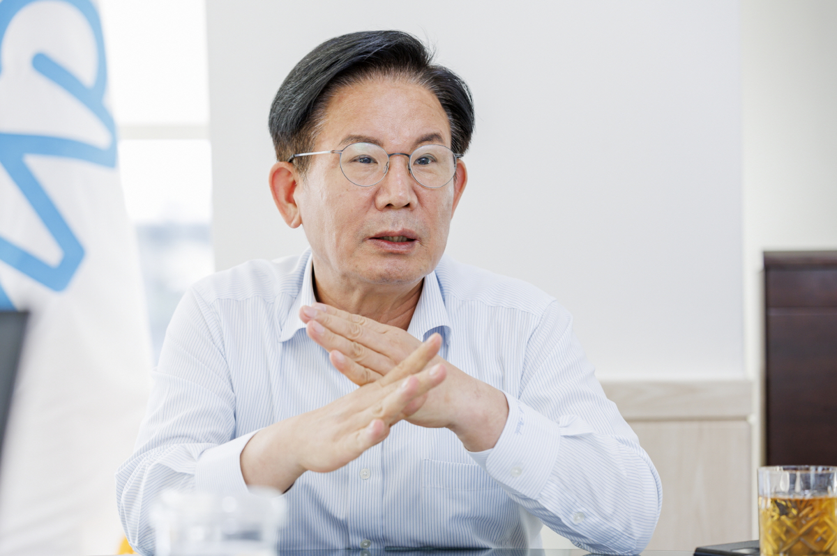 ▲박강수 마포구청장장은 "밤섬 폭파·당안리발전소·난지도 쓰레기장까지 그동안 마포구민들은 홀대받았다"고 말했다. (자료제공=마포구)