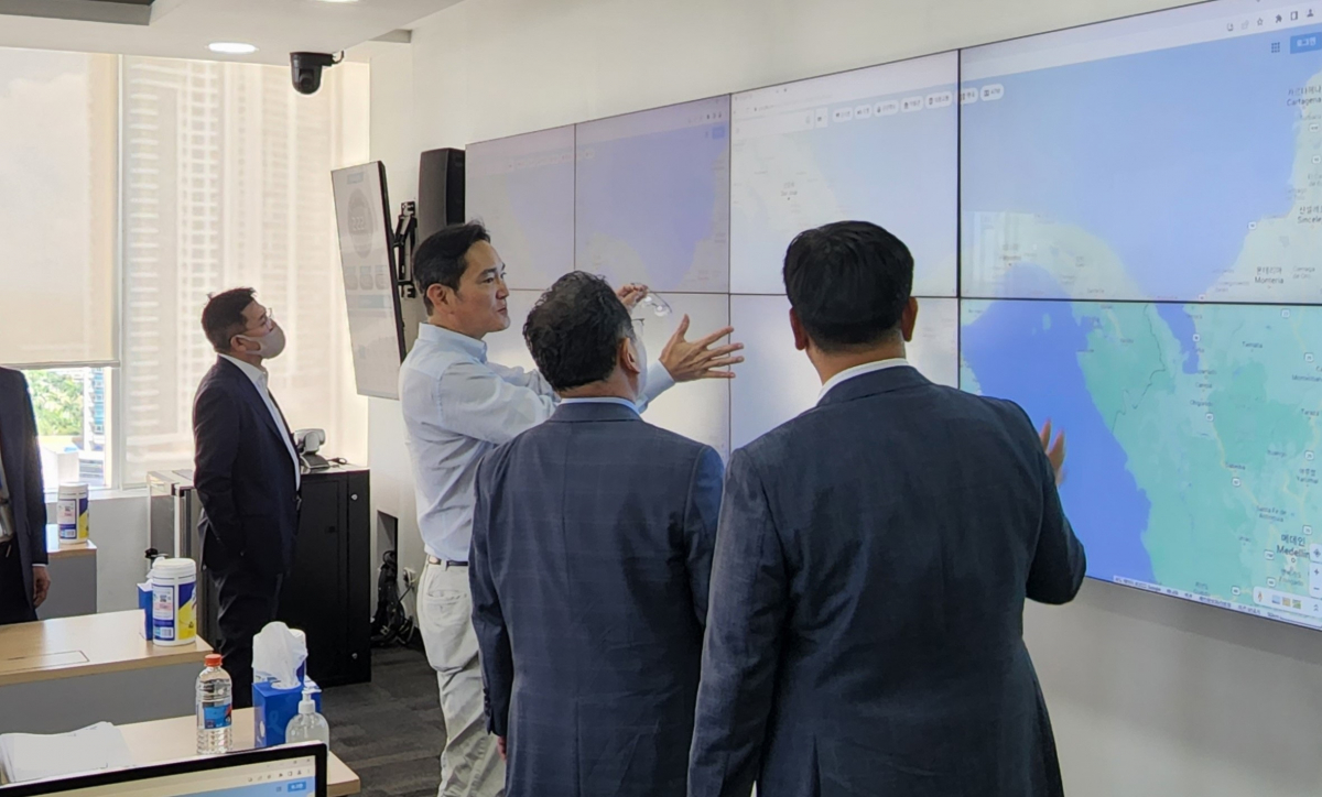 ▲이재용 삼성전자 부회장이 파나마법인에서 열린 중남미 지역 법인장 회의에 참석해 중남미 사업 현황과 전략을 살폈다. (사진제공=삼성전자)