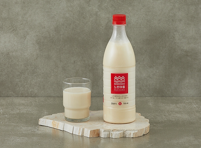 ▲느린마을막걸리 한번더 제품 사진(사진제공=배상면주가)