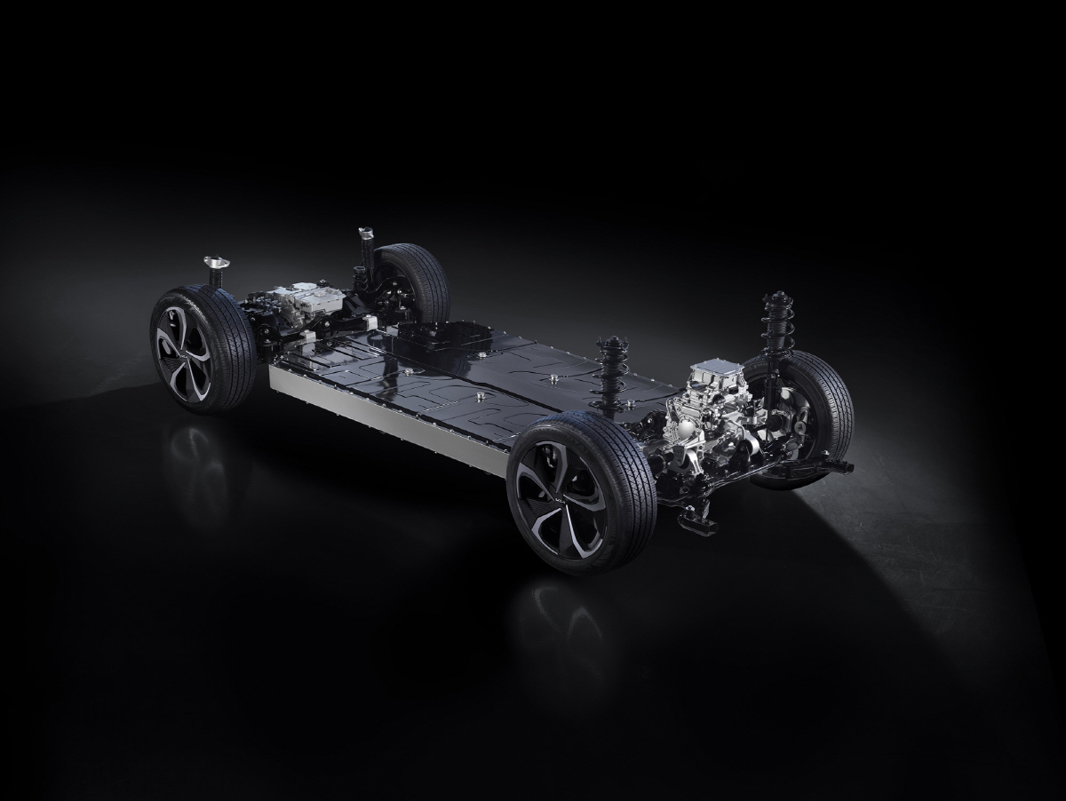 ▲기아 EV6에 적용된 현대자동차그룹의 전기차 전용 플랫폼 ‘E-GMP’.
(사진제공=현대차그룹)