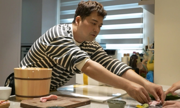 ▲전현무 초밥 오마카세(사진제공=MBC)