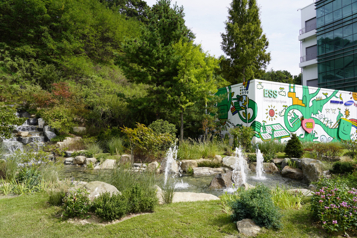 ▲삼성SDI 기흥 본사에 설치된 ESS(에너지저장시스템). (사진제공=삼성SDI)