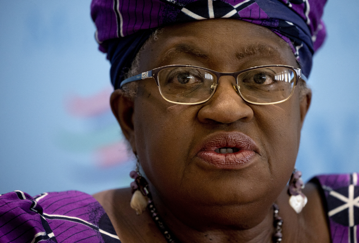 ▲응고지 오콘조이웨엘라 세계무역기구(WTO) 사무총장이 5일(현지시간) 기자회견을 하고 있다. 제네바/로이터연합뉴스