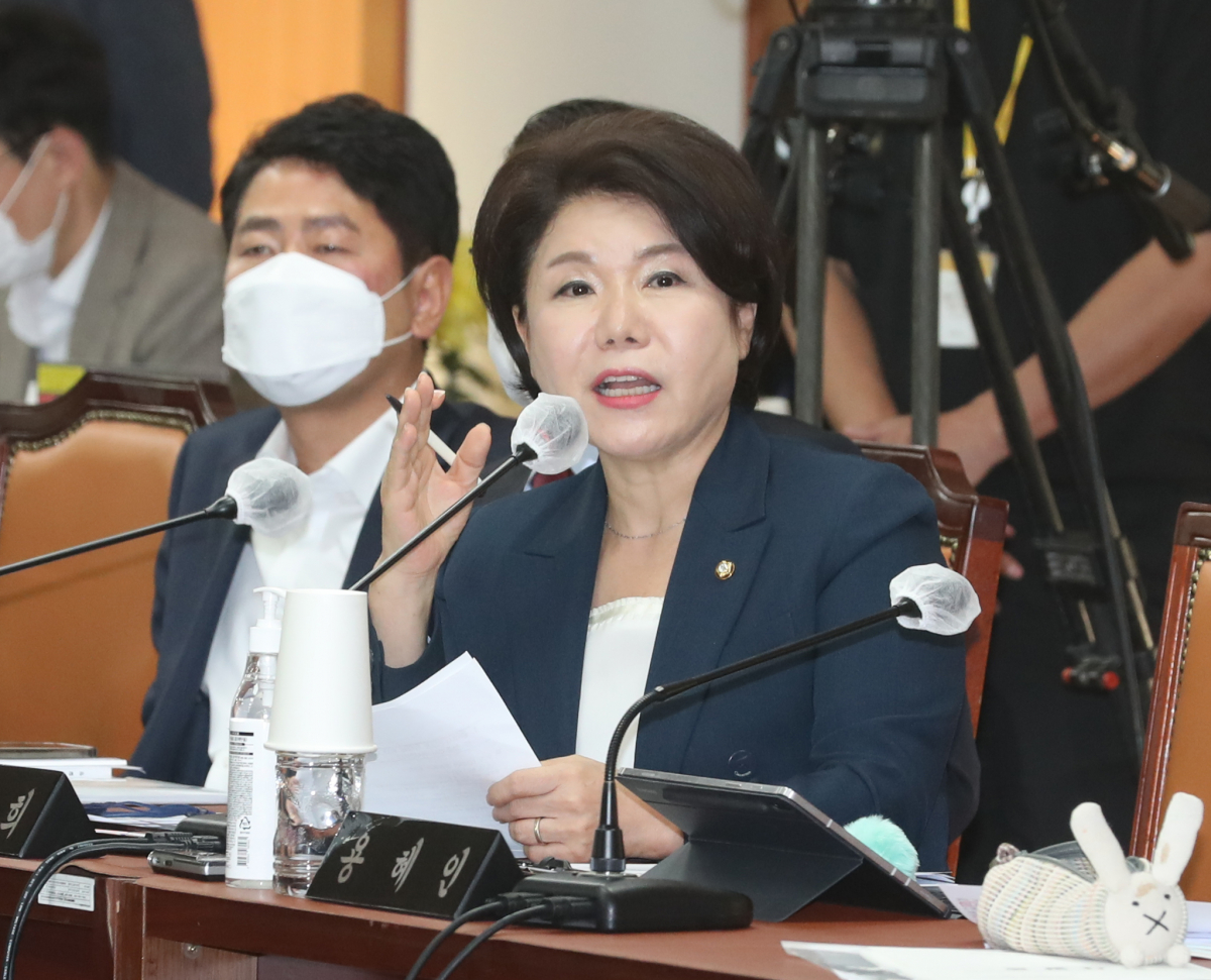 ▲조은희 국민의힘 의원이 7일 오전 서울 서대문구 경찰청사에서 열린 국회 행정안전위원회의 국정감사에서 질의를 하고 있다. (뉴시스)