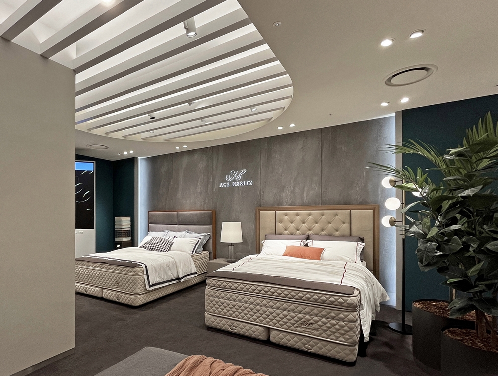 ▲신세계 센텀시티점 에이스 헤리츠 단독 매장. (사진제공=에이스 침대)