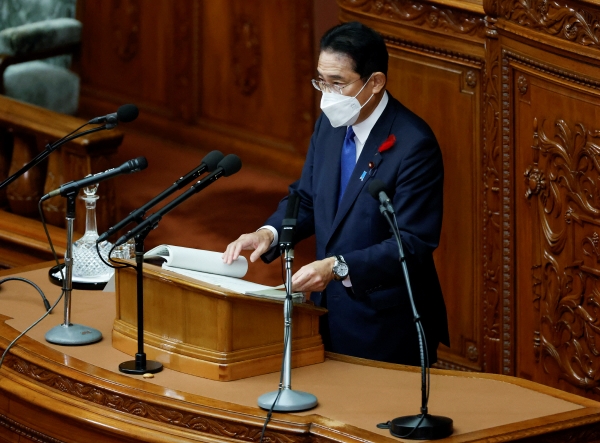 ▲기시다 후미오 일본 총리가 3일 열린 임시국회에서 소신표명 연설을 하고 있다. 도쿄/로이터연합뉴스 
