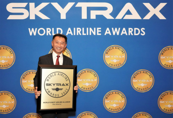 ▲아시아나항공은 자사가 속한 세계 최대 항공사 동맹체 스타얼라이언스(Star Alliance)가 2022년 스카이트랙스 월드 에어라인 어워즈(Skytrax World Airline Awards) 시상식에서 최우수 항공사 동맹체로 선정됐다고 4일 밝혔다. (사진제공=아시아나항공)