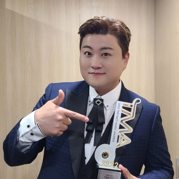 ▲김호중 TMA 수상(사진=김호중 인스타그램)
