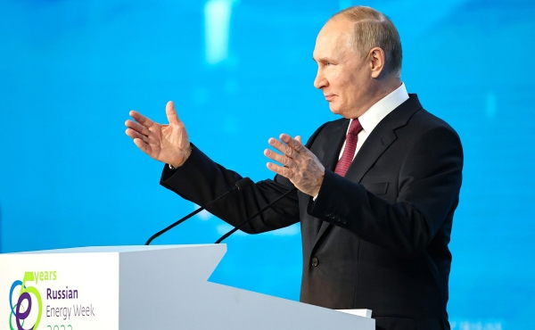 ▲블라디미르 푸틴 러시아 대통령이 12일(현지시간) 러시아에너지위크포럼에서 연설하고 있다. 모스크바(러시아)/UPI연합뉴스
