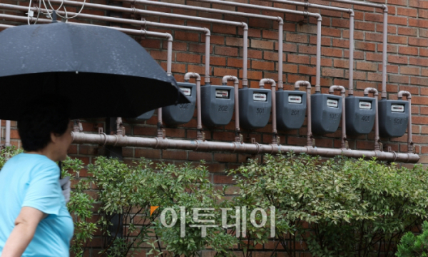 ▲지난달 29일 서울 시내 주택단지에 설치된 가스계량기의 모습. (조현욱 기자 gusdnr8863@)