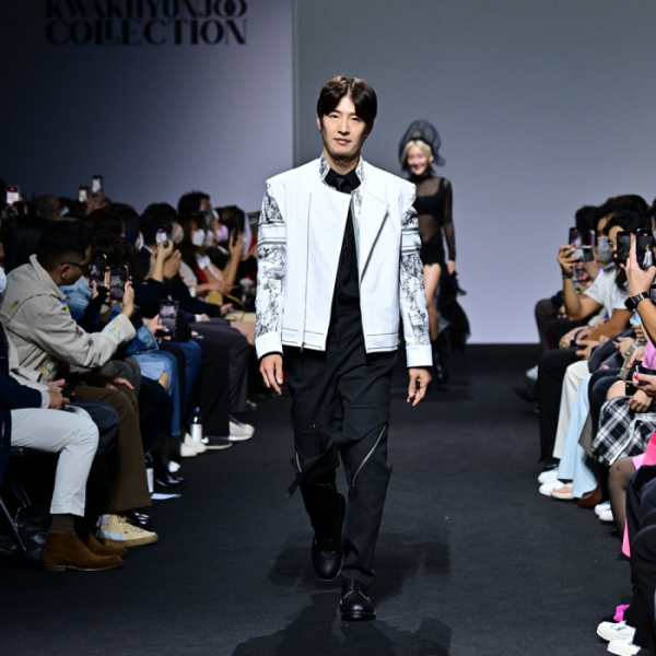 ▲손호영(사진 = 비트인터렉티브 제공)