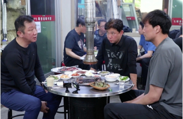 ▲허재(왼쪽)(사진제공=KBS)