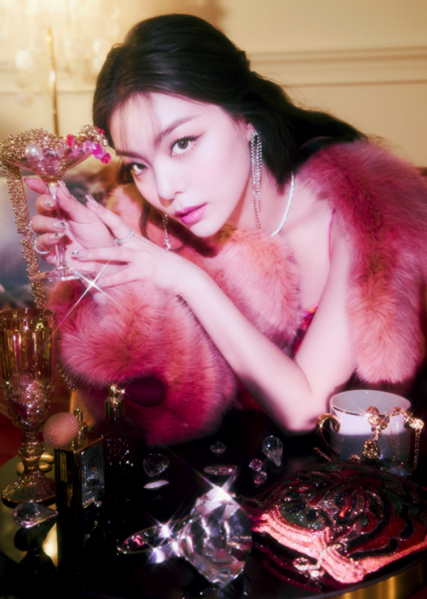 ▲에일리(사진 = 팝뮤직(에이투지엔터테인먼트) 제공)