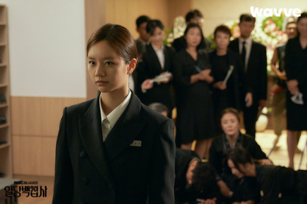 ▲'일당백집사'(사진제공=웨이브)