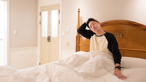▲갤럭시 워치5는 수면 습관 체크를 돕는다. (사진제공=삼성전자)
