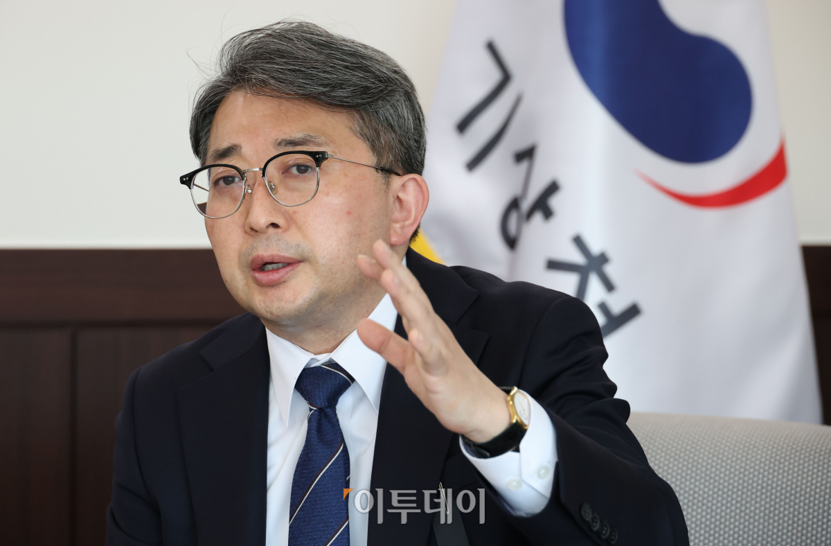 ▲유희동 기상청장은 "기상예측의 불확실성이 커지고 있어 예보 난이도가 점점 높아지고 있다"고 말했다.  (고이란 기자 photoeran@)