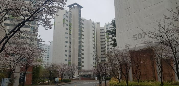 ▲‘강일리버파크’ 506동 402호 (사진제공=지지옥션)