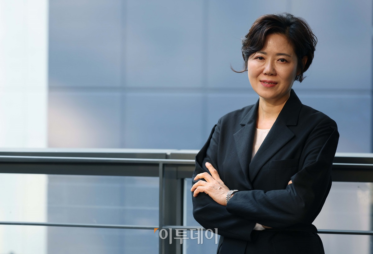 ▲김은진 레오대출연구소 대표는 국내 최고 대출 전문가로 꼽힌다. 김 대표는 "최근에 사람들이 미국 하원이 어떤 말을 하는지까지 귀 기울이고 있더라"면서 "11년간 대출 상담을 진행하면서 이렇게 많은 사람이 경제에 관심이 있었던 상황이 있었나 싶다"고 말했다.  (신태현 기자 holjjak@)