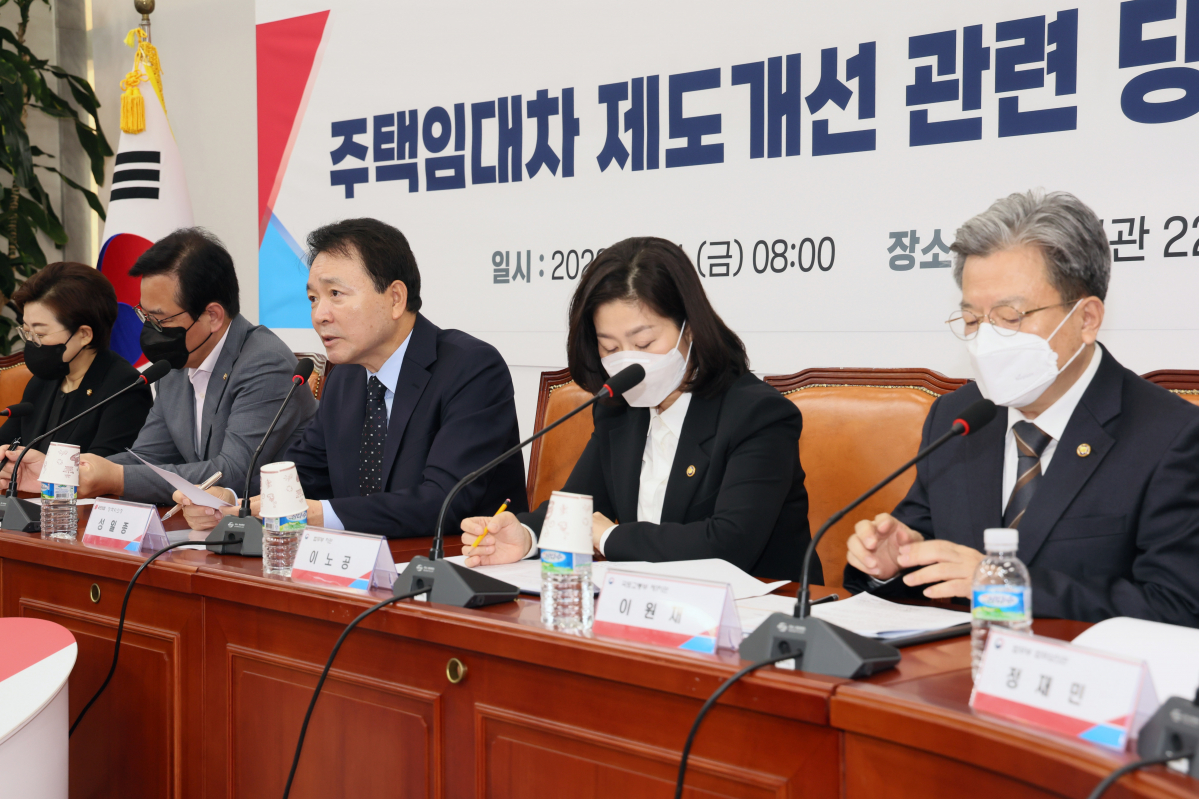 ▲국민의힘 성일종 정책위의장이 11일 오전 국회에서 열린 주택임대차 제도개선 관련 당·정협의회에서 발언하고 있다. (연합뉴스)