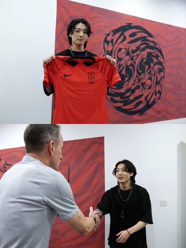 ▲벤투 감독과 만난 BTS 정국. (사진제공=대한축구협회)