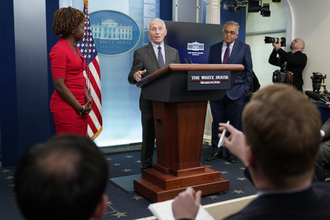 ▲앤서니 파우치 미 국립알레르기·전염병연구소(NIAID) 소장이 22일(현지시간) 은퇴 전 마지막 백악관 브리핑을 하고 있다. 워싱턴D.C.(미국)/AP뉴시스