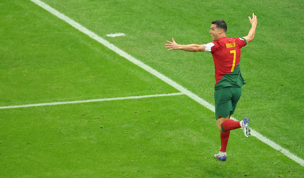 ▲자신이 넣은 것처럼 환호하는 호날두(연합뉴스)