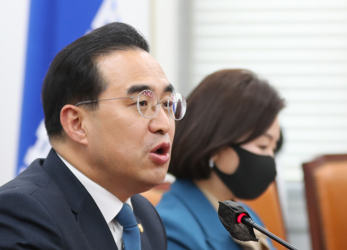 ▲박홍근 더불어민주당 원내대표가 30일 오후 서울 여의도 국회에서 열린 기자간담회에서 발언하고 있다.  (국회사진기자단)