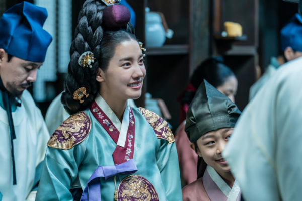 ▲영화 '올빼미'(사진제공=NEW)