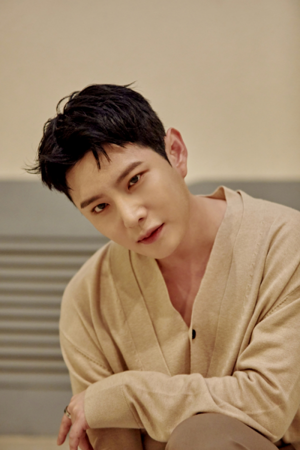 ▲위앤유 정이든(사진 = 이리온엔터테인먼트 제공)