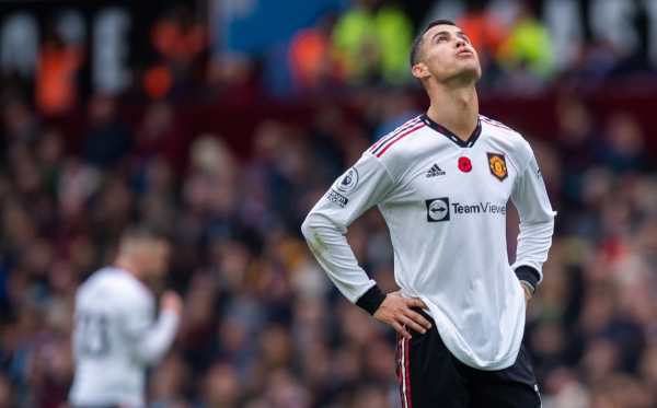 ▲ epa10290415 Manchester United‘s Cristiano Ronaldo reacts during the English Premier League soccer match between Manchester City and Fulham at Villa Park in Birmingham, Britain, 06 November 2022.  EPA연합뉴스
