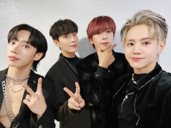 ▲하이라이트(사진 = 어라운드어스 제공)