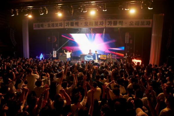 ▲다이나믹 듀오(사진 = 아메바컬쳐 제공)