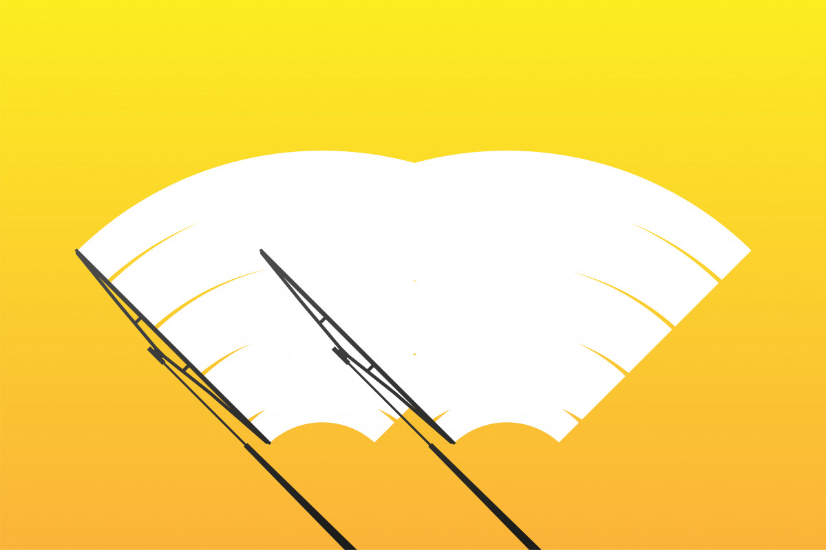 ▲윈도마다 모서리에는 인증마크를 포함한 다양한 정보가 표기돼 있다. 이니셜 T는 유리의 두께를 의미한다. 예컨대 4.5T라는 의미는 두께 4.5mm를 의미한다. 앞유리와 옆유리, 뒷유리의 두께도 각각 다르다.  (게티이미지뱅크)