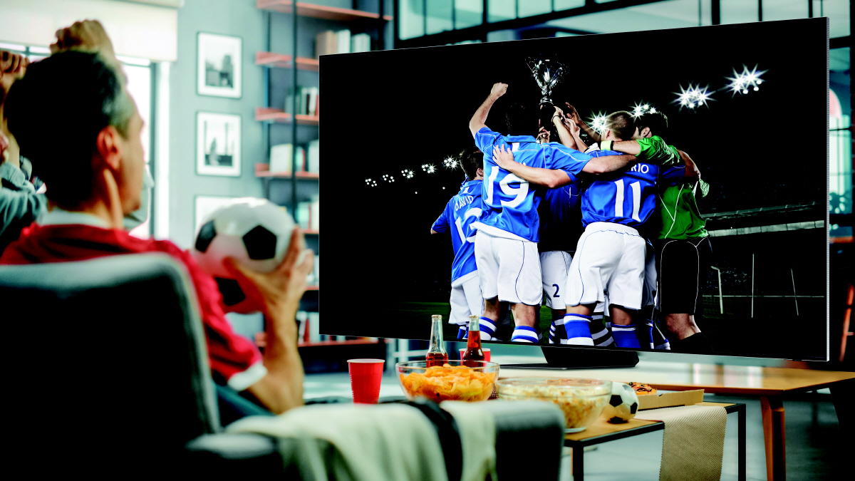 ▲삼성전자 Neo QLED 8K는 퀀텀 매트릭스 프로로 퀀텀 미니 LED를 촘촘하게 배치하고 빛을 컨트롤해 초고화질 화면을 제공한다. (사진제공=삼성전자)