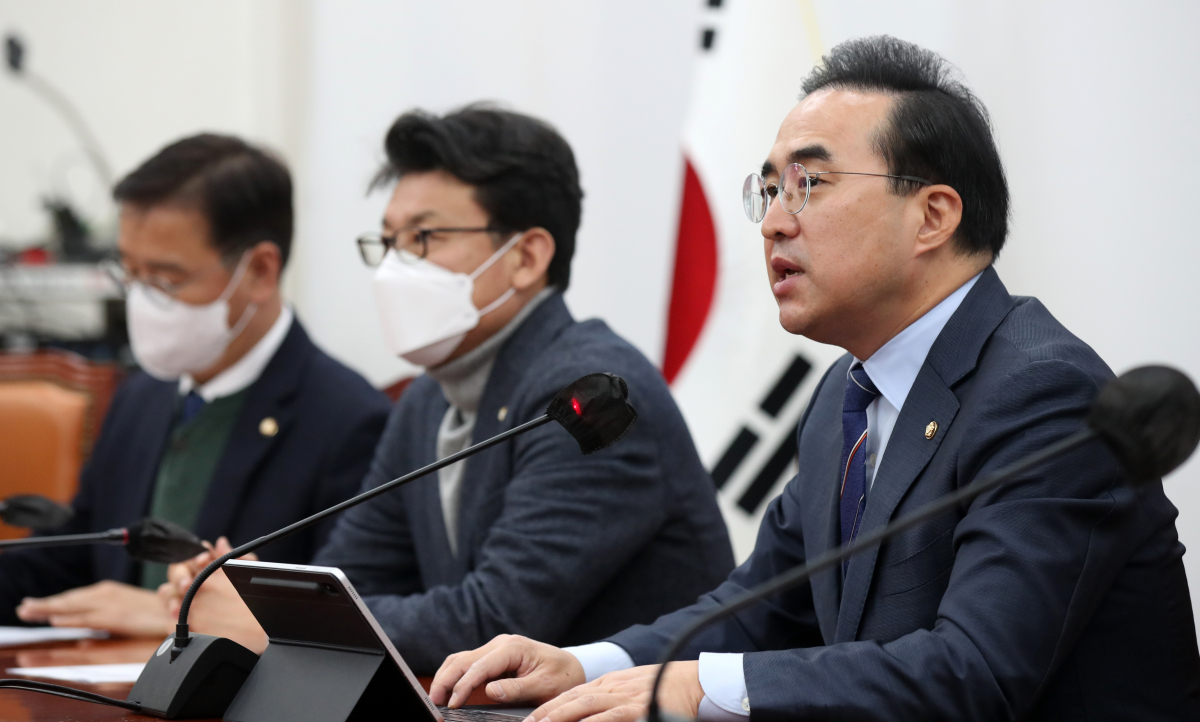 ▲박홍근 더불어민주당 원내대표가 15일 오전 서울 여의도 국회에서 열린 정책조정회의에서 발언하고 있다. (국회사진기자단)