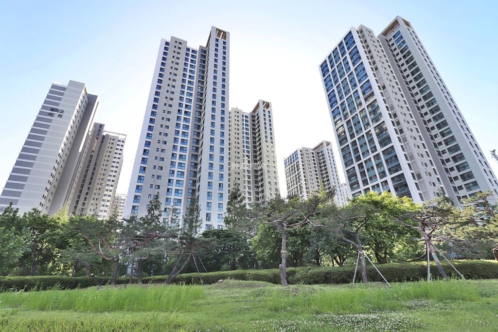 ▲서울 송파구 '헬리오시티' 전경 (네이버부동산)