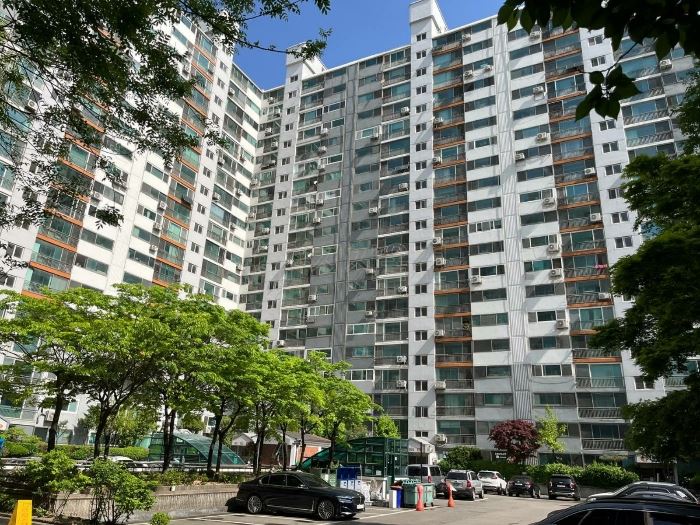 ▲서울 양천구 신정동 ‘목동현대’ 105동 2009호 (사진제공=지지옥션)