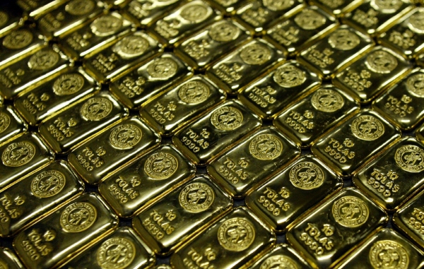 ▲남아프리카공화국 저미스톤의 금 저장소에 금괴가 보인다. 저미스톤(남아공)/로이터연합뉴스
