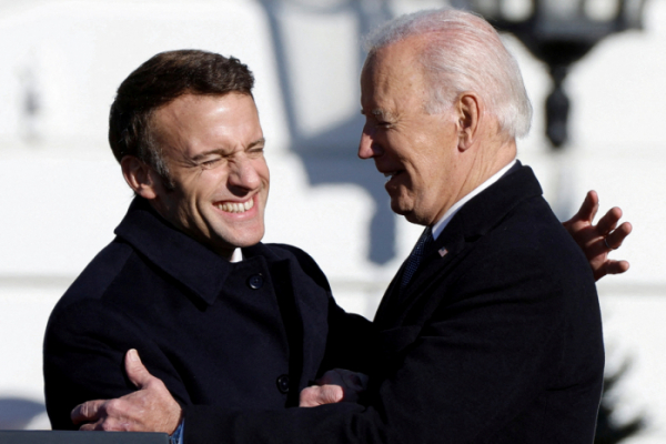 ▲에마뉘엘 마크롱 프랑스 대통령(왼쪽)과 조 바이든 미국 대통령 (로이터/연합뉴스)