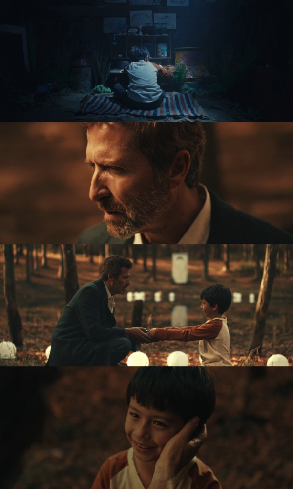 ▲엠씨더맥스 이수(사진 = '흩어지지 않게' 뮤직비디오 영상 캡처)