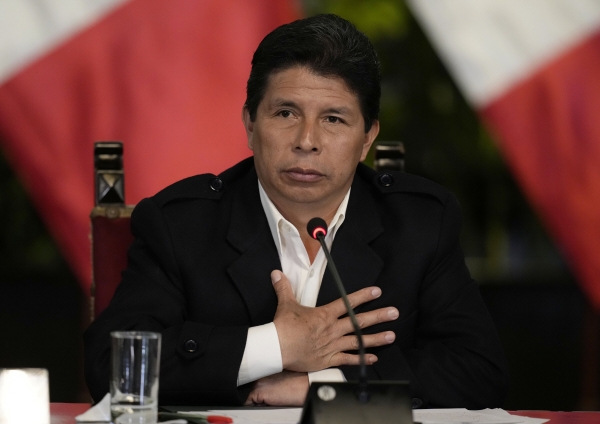 ▲페드로 카스티요 페루 전 대통령이 10월 11일 기자회견을 하고 있다. 리마/AP뉴시스
