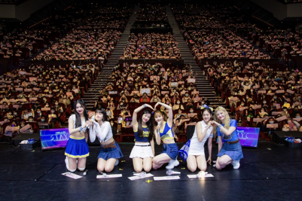 ▲스테이씨(사진 = 하이업엔터테인먼트 제공)