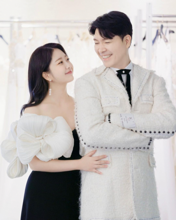 ▲박수홍 김다예 웨딩화보(사진제공=박수홍 SNS)