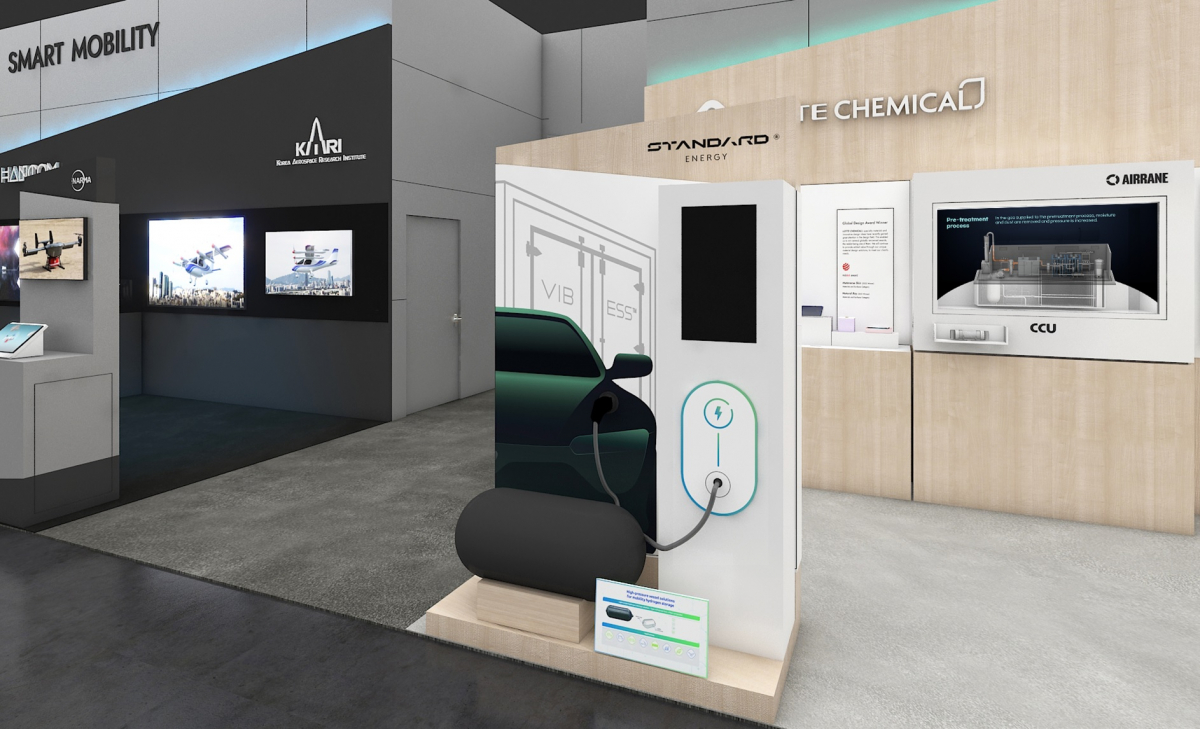 ▲CES 2023 서울관 롯데케미칼 전시존 모습. (사진제공=롯데케미칼)