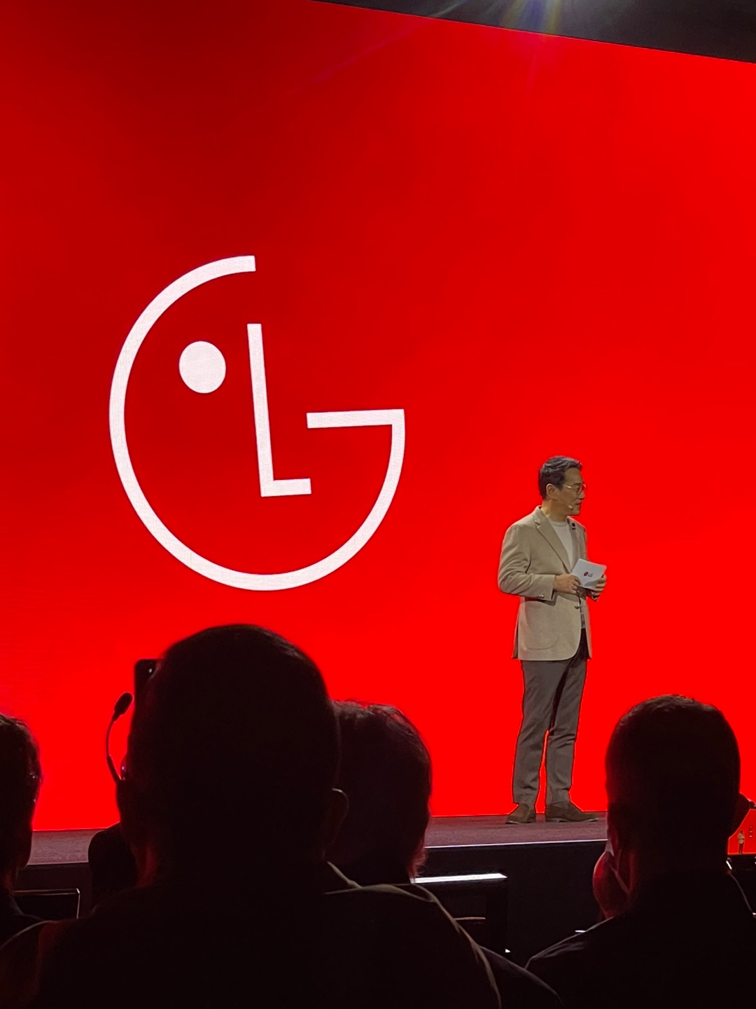 ▲조주완 사장이 4일(현지시간) ‘LG 월드 프리미어’에서 기조 연설을 하고 있다. (강태우 기자 burning@)